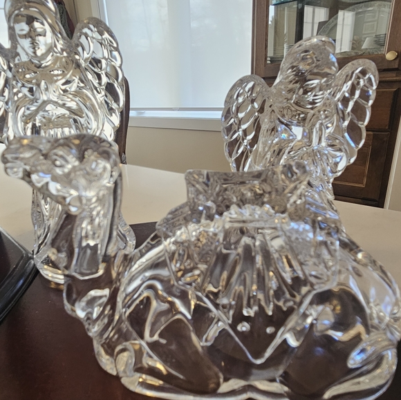 Princess House Crystal Nativity Scene  With Wood Accents - Picture 2 of 4